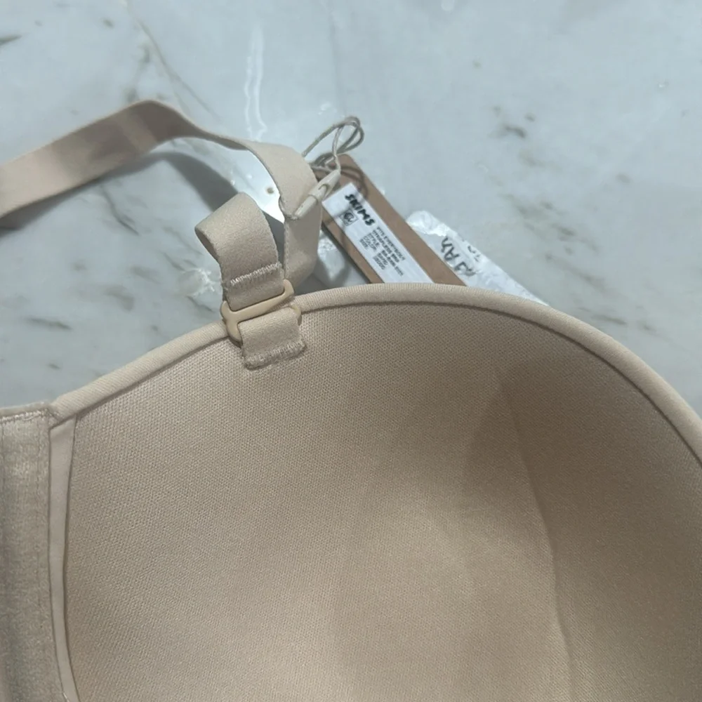 SKIMS NWT Ultimate Collection Strapless Bra - Sand 32DDD - Picture 6 of 7